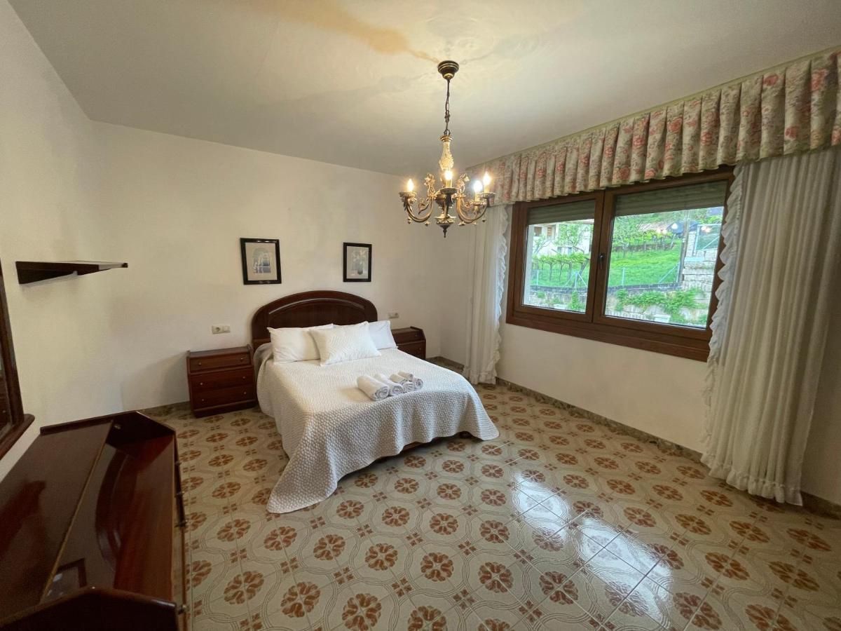 Casa De Vacaciones Байона Экстерьер фото